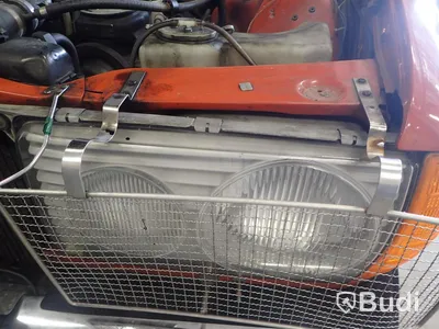 Mercedes 300D 1978 personbil - OMSTARTAD