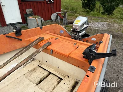 Plasteka med Honda 5 hk & båtvagn