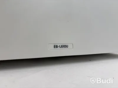 LCD-projektor Epson EB-L610U samt projektorduk Draper