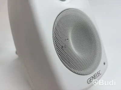 2 st. Aktiva högtalare Genelec 4020C, vit
