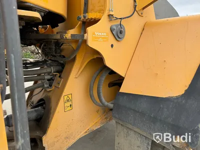 Volvo L180G - 2012 - EXPORT momsfri försäljning inom EU. Chassi no: VCEL180GP00019735 - Köpare: P.W. SAKBUD PRZEMYSLAW SAK, VAT PL4990414552 , Land: Polen, Intrastat HS code: 84295200, Vikt: 29700 kg