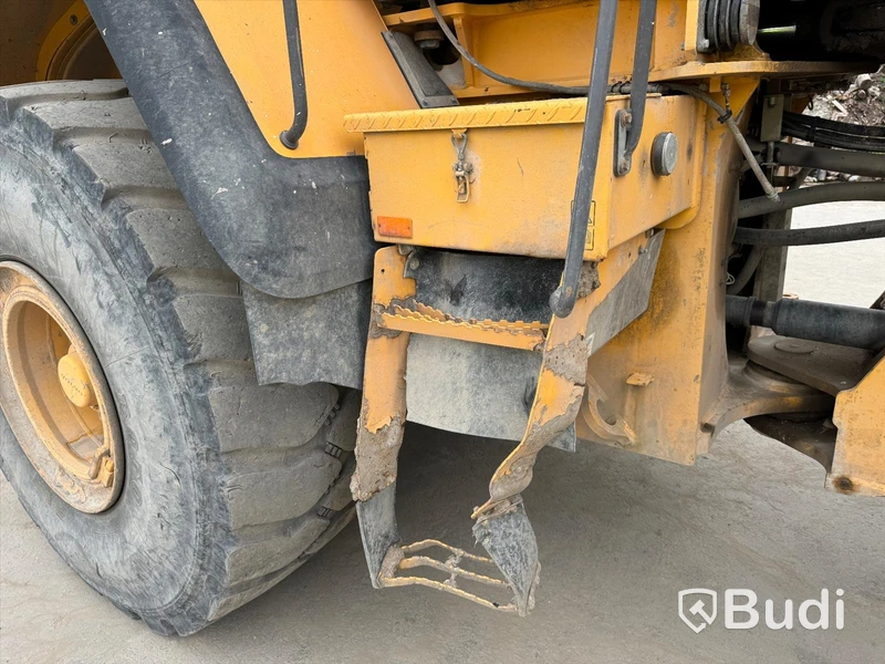Volvo L180G - 2012 - EXPORT momsfri försäljning inom EU. Chassi no: VCEL180GP00019735 - Köpare: P.W. SAKBUD PRZEMYSLAW SAK, VAT PL4990414552 , Land: Polen, Intrastat HS code: 84295200, Vikt: 29700 kg