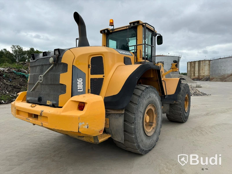 Volvo L180G - 2012 - EXPORT momsfri försäljning inom EU. Chassi no: VCEL180GP00019735 - Köpare: P.W. SAKBUD PRZEMYSLAW SAK, VAT PL4990414552 , Land: Polen, Intrastat HS code: 84295200, Vikt: 29700 kg