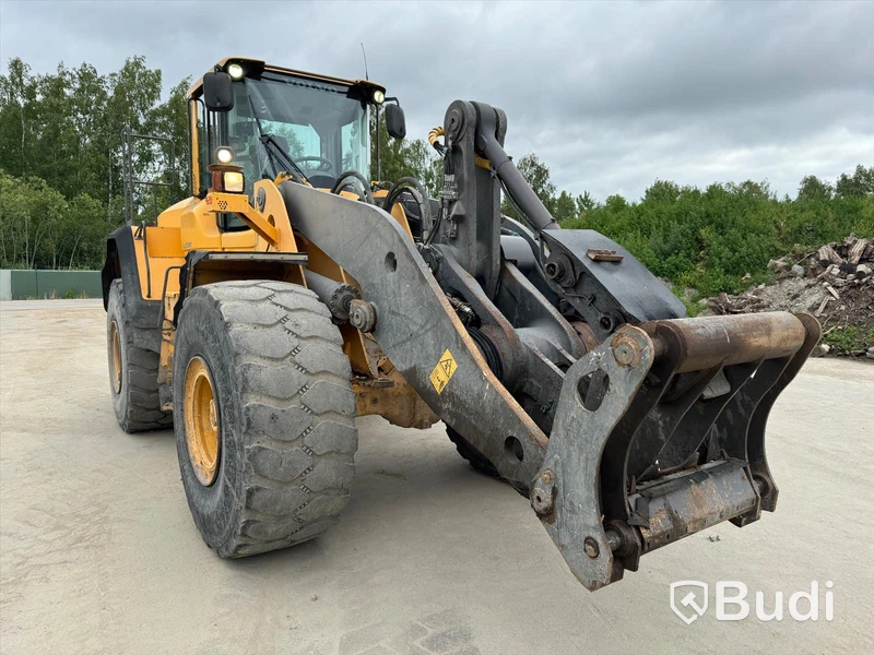 Volvo L180G - 2012 - EXPORT momsfri försäljning inom EU. Chassi no: VCEL180GP00019735 - Köpare: P.W. SAKBUD PRZEMYSLAW SAK, VAT PL4990414552 , Land: Polen, Intrastat HS code: 84295200, Vikt: 29700 kg