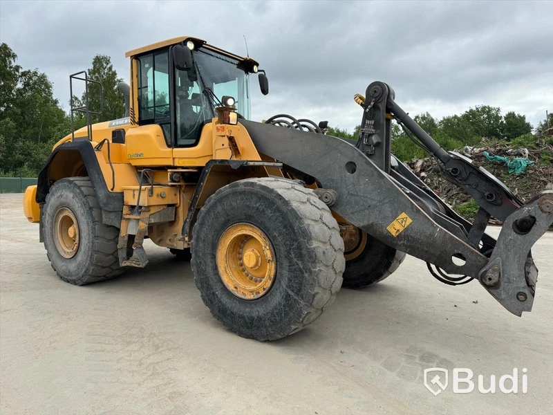 Volvo L180G - 2012 - EXPORT momsfri försäljning inom EU. Chassi no: VCEL180GP00019735 - Köpare: P.W. SAKBUD PRZEMYSLAW SAK, VAT PL4990414552 , Land: Polen, Intrastat HS code: 84295200, Vikt: 29700 kg