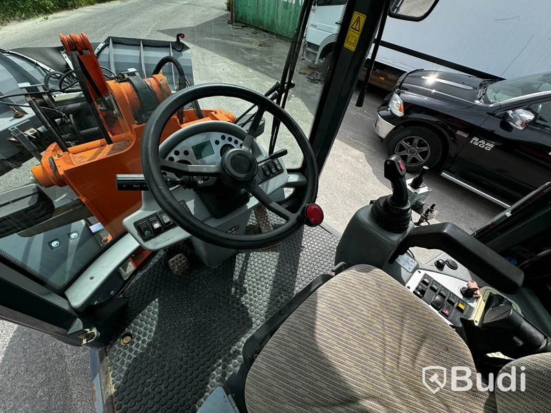Hjullastare Terex TL-100 -2009 med redskap