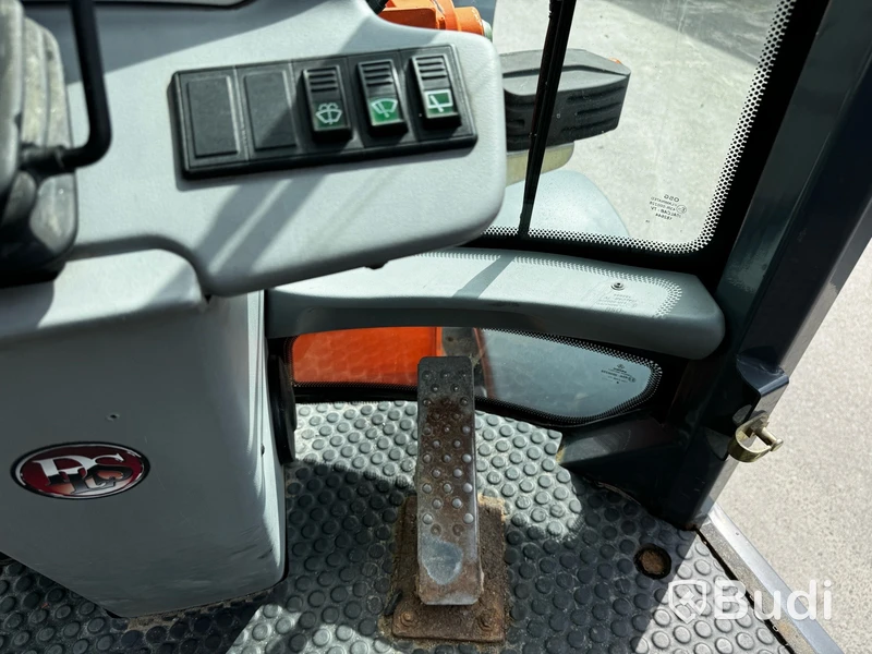 Hjullastare Terex TL-100 -2009 med redskap
