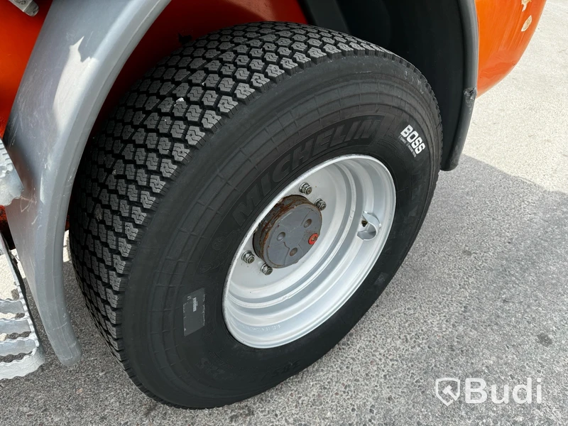 Hjullastare Terex TL-100 -2009 med redskap