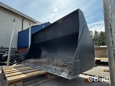 Hjullastare Terex TL-100 -2009 med redskap
