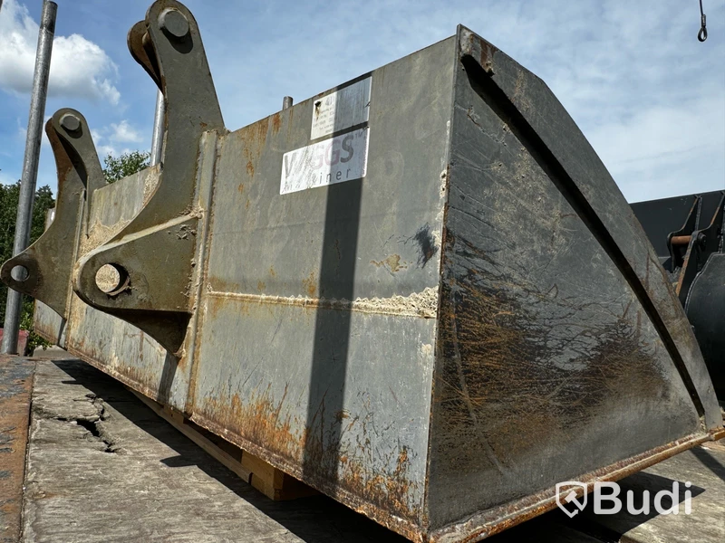 Hjullastare Terex TL-100 -2009 med redskap