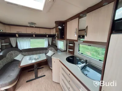 Husvagn Hobby 720 UKFE Prestige - 2012