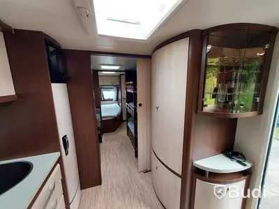 Husvagn Hobby 720 UKFE Prestige - 2012