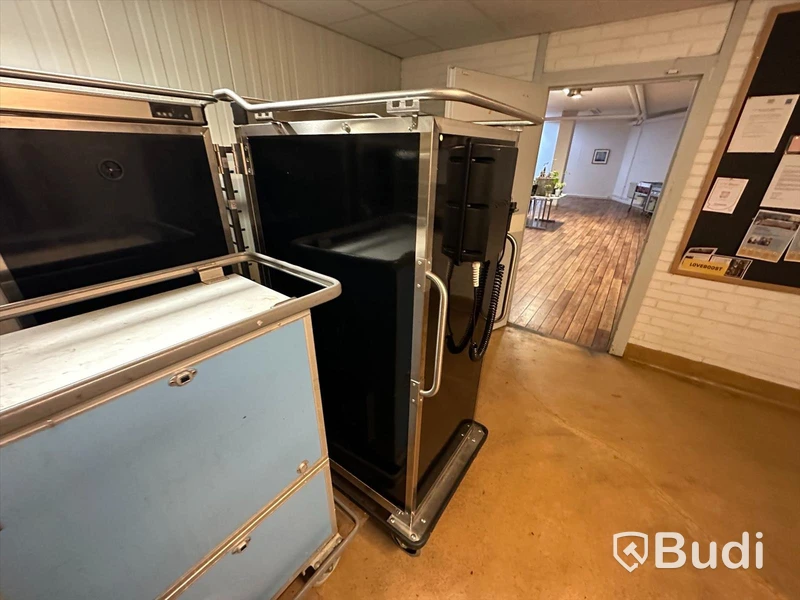 4st Cateringvagnar, Scanbox,