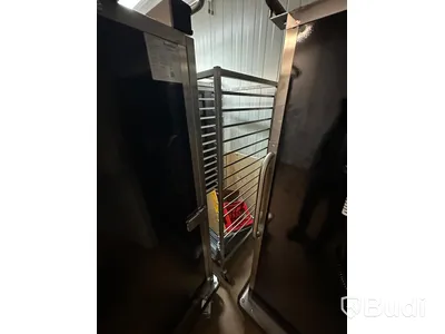 4st Cateringvagnar, Scanbox,
