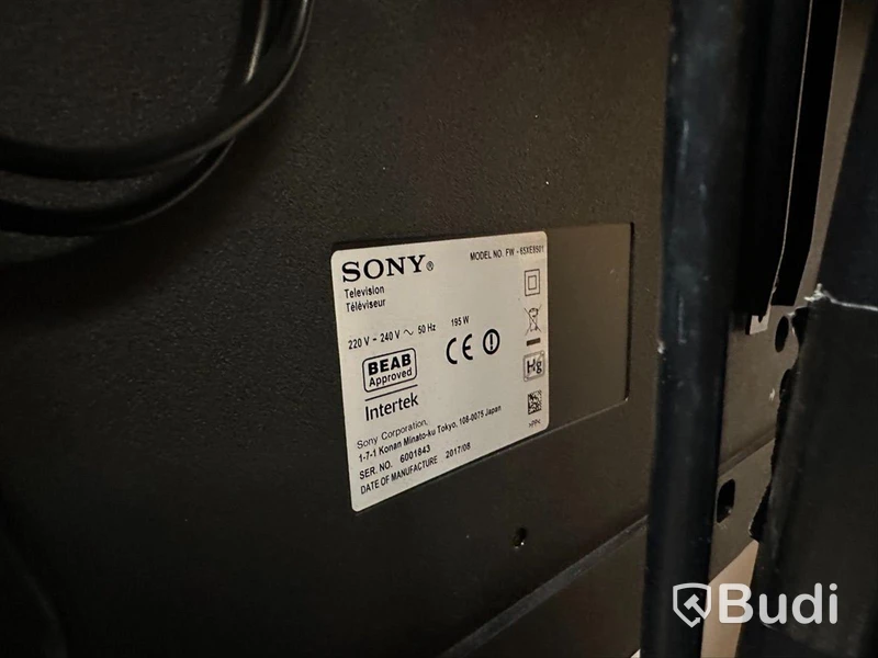 Sony 65 tums-TV på SMS-stativ