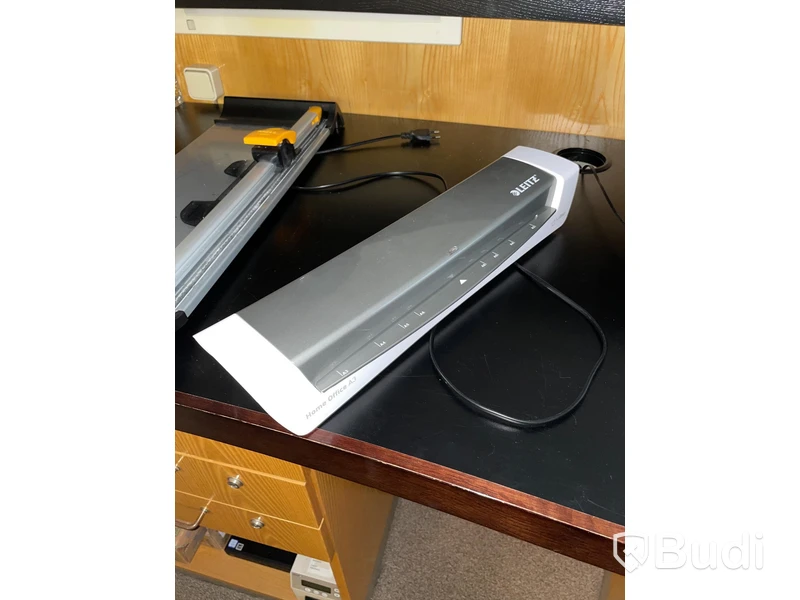 Pappersskärare Fellowes samt laminator Leipzig