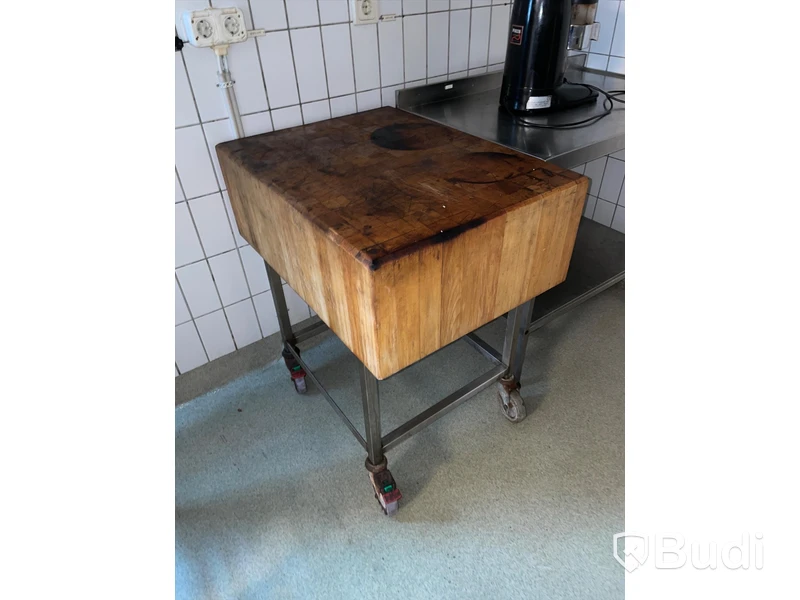 Huggkubb på hjul, 60x81x90 cm
