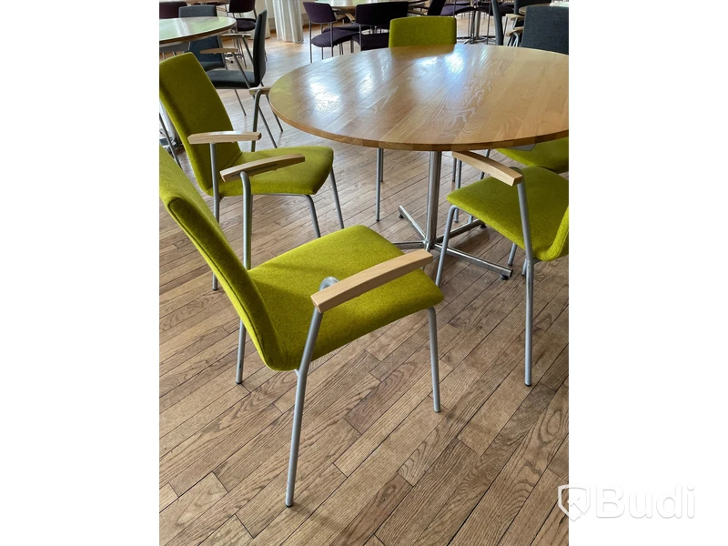 Runt matbord dia 120 cm samt 5st stolar Balzar Beskow