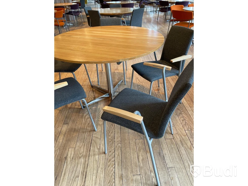 Runt matbord dia 120 cm samt 5st stolar Balzar Beskow