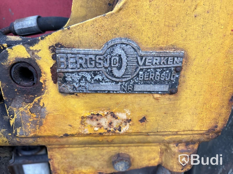 Traktor med lastare Massey Ferguson 240-2, -1979