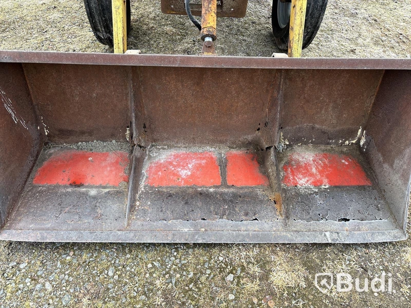 Traktor med lastare Massey Ferguson 240-2, -1979