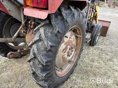 Traktor med lastare Massey Ferguson 240-2, -1979