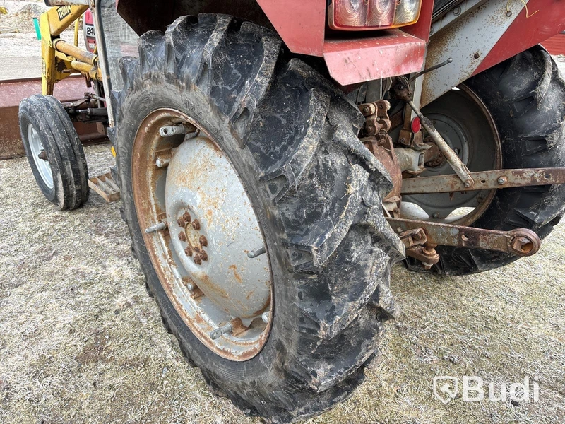 Traktor med lastare Massey Ferguson 240-2, -1979
