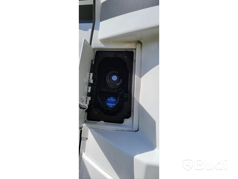 Husbil Adria 600 DT - 2020