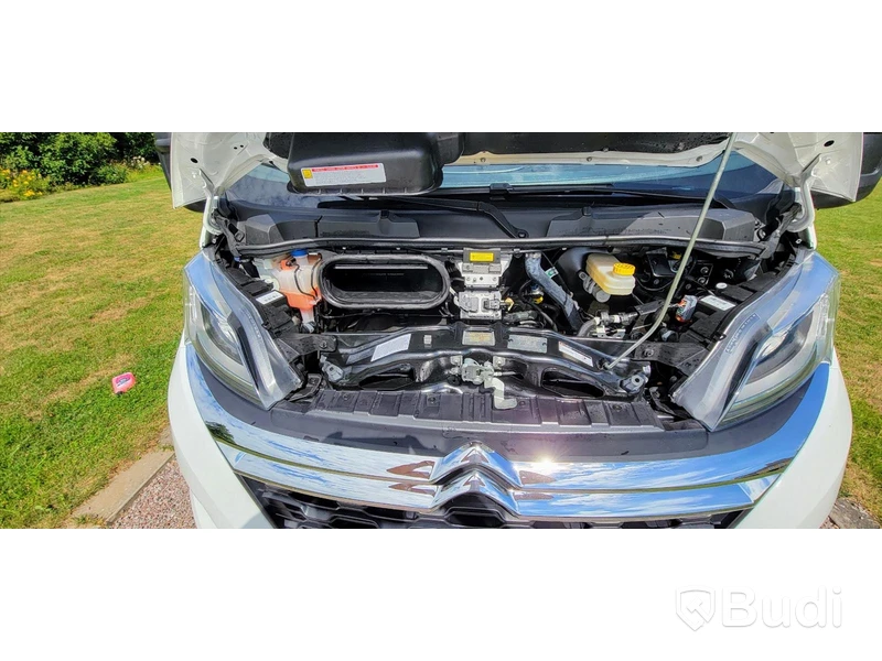 Husbil Adria 600 DT - 2020