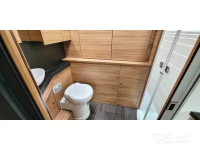 Husbil Adria 600 DT - 2020