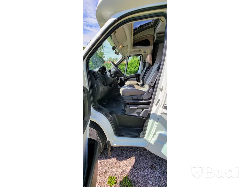 Husbil Adria 600 DT - 2020