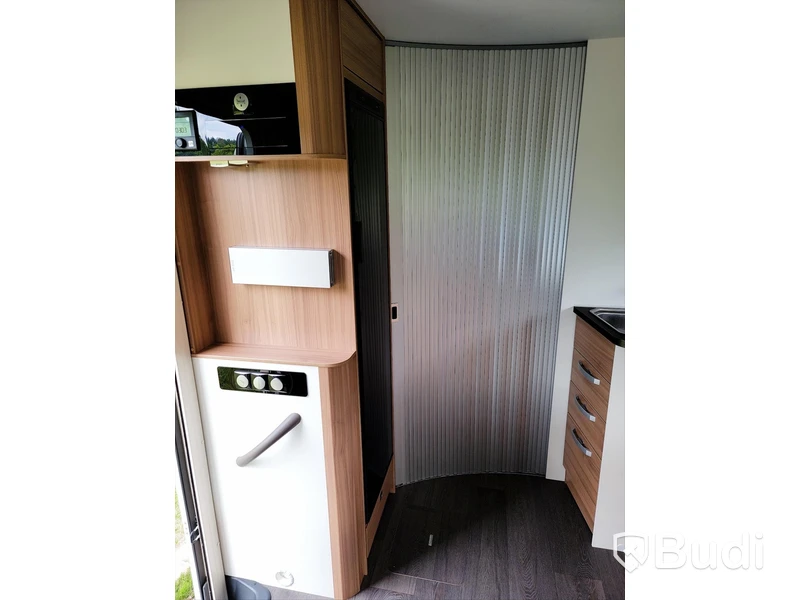 Husbil Adria 600 DT - 2020