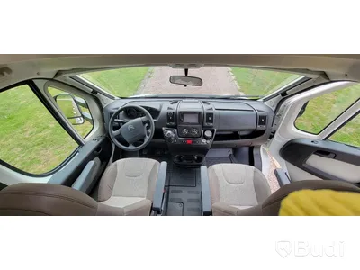 Husbil Adria 600 DT - 2020