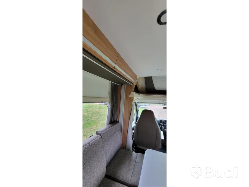Husbil Adria 600 DT - 2020