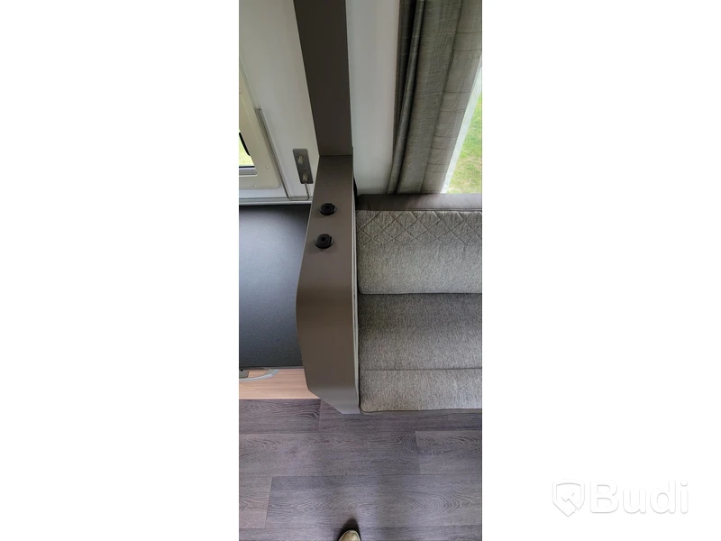 Husbil Adria 600 DT - 2020