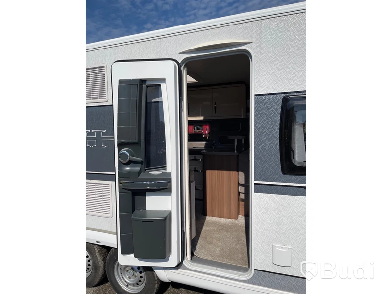 Husvagn Hobby 660 WFC Prestige | 2019