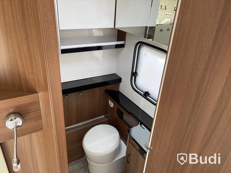 Husvagn Hobby 660 WFC Prestige | 2019