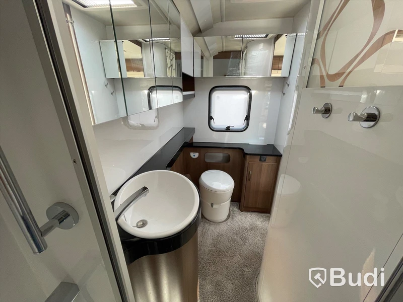 Husvagn Hobby 660 WFC Prestige | 2019