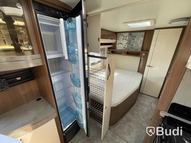 Husvagn Hobby 660 WFC Prestige | 2019