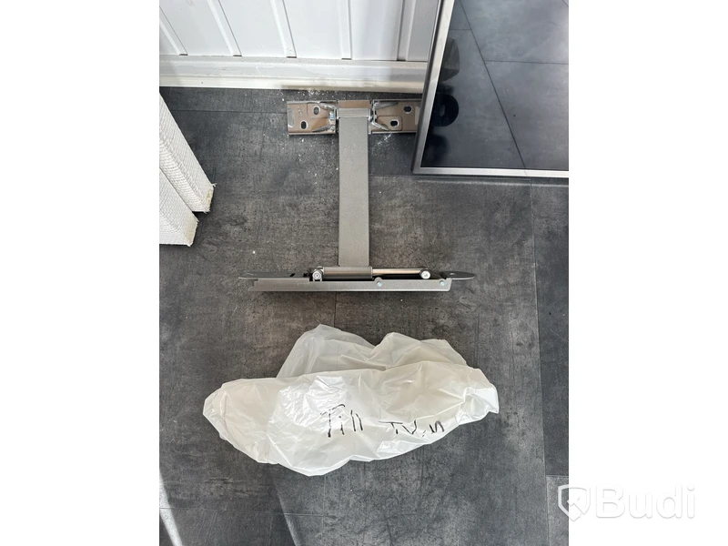 TV LG 55 tum inkl. väggfäste