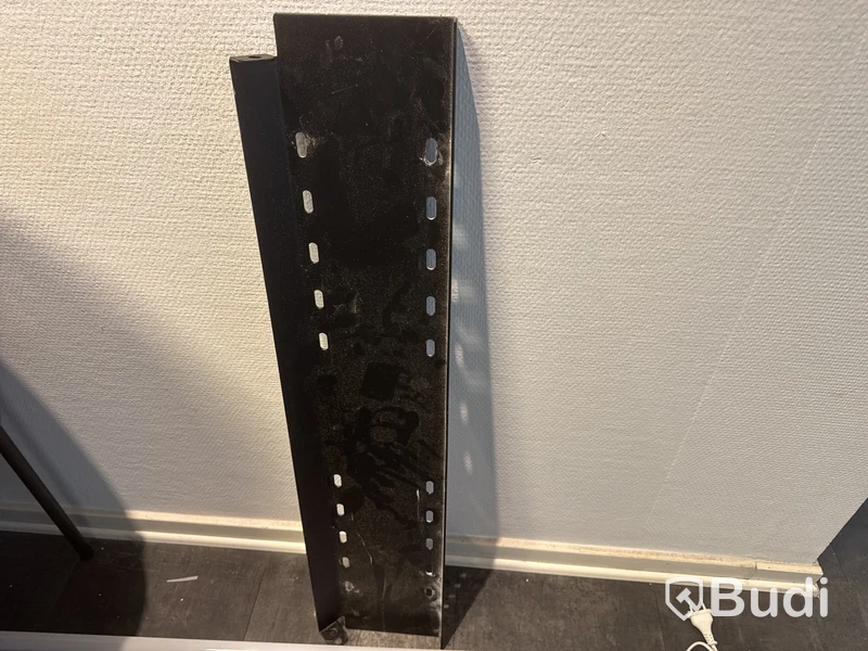 TV Sony inkl. Väggfäste