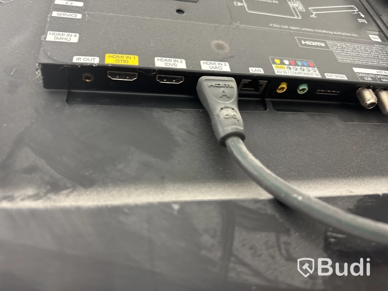 TV Samsung inkl. Väggfäste