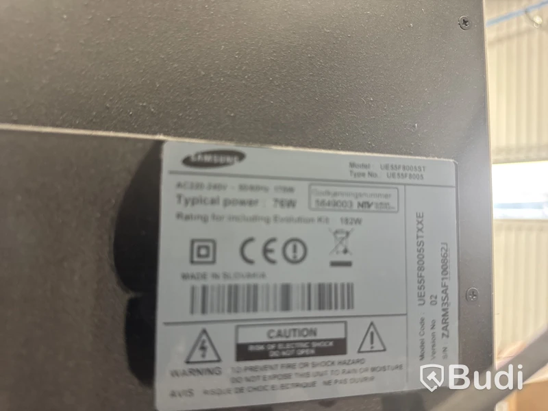 TV Samsung inkl. Väggfäste