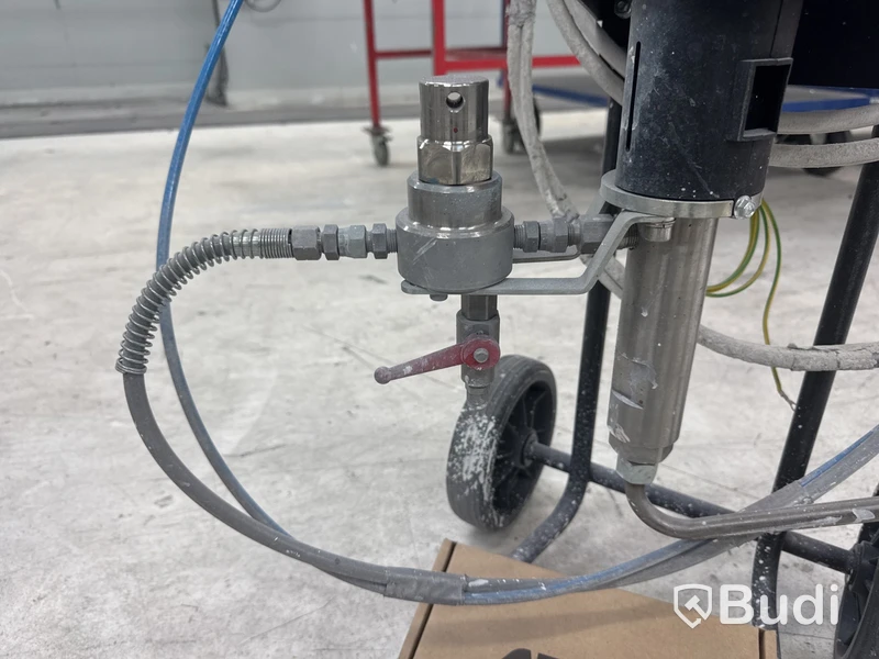 Iwata airmix pump med sprutpistol