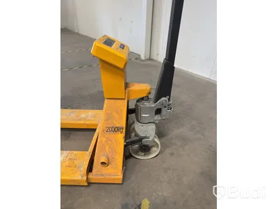 Pallyftare med våg 2000 kg