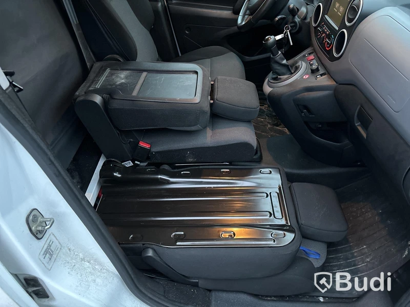 Peugeot Partner 1.6 BlueHDI Skåp (100hk) -2017 (6000mil)