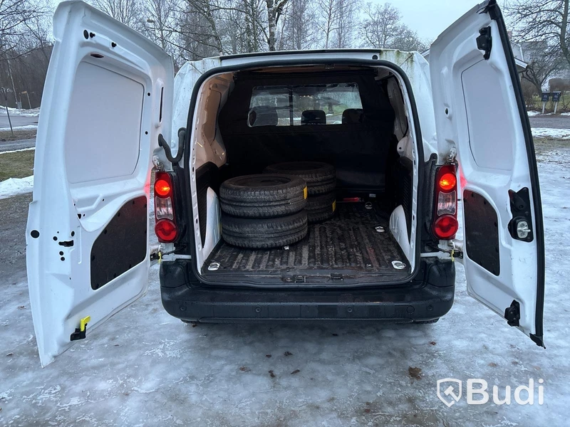 Peugeot Partner 1.6 BlueHDI Skåp (100hk) -2017 (6000mil)