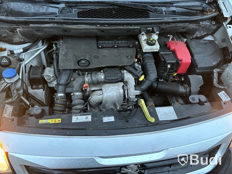 Peugeot Partner 1.6 BlueHDI Skåp (100hk) -2017 (6000mil)