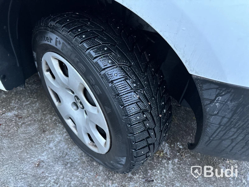 Peugeot Partner 1.6 BlueHDI Skåp (100hk) -2017 (6000mil)