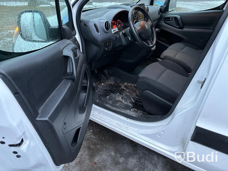 Peugeot Partner 1.6 BlueHDI Skåp (100hk) -2017 (6000mil)